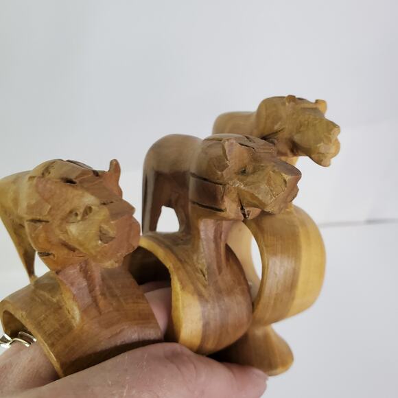 Handcrafted Wooden Lion Animal Napkin Rings Set of 9 Hand Carved in Kenya VTG - Picture 2 of 13